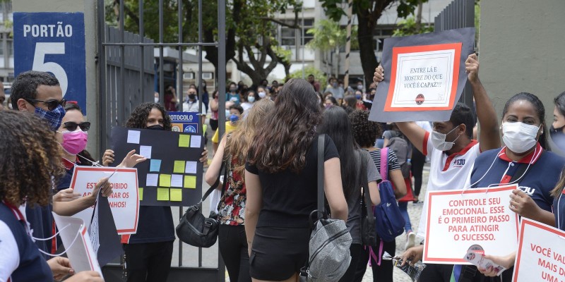 Inscritos no Enem fazem neste domingo segundo dia de provas