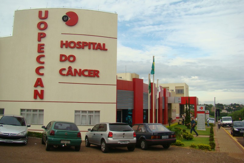 Hospital do Câncer Uopeccan recebe R$ 558 mil do BRDE para implementar novos programas
