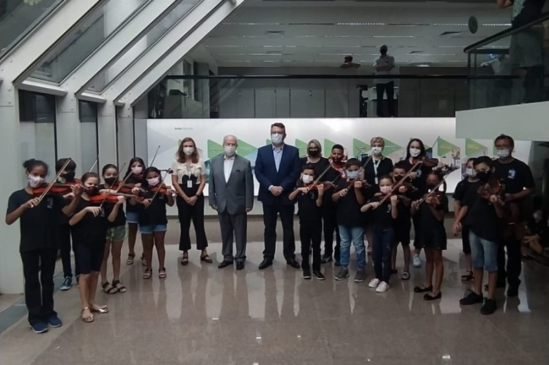 Evento do BRDE celebra Dia Internacional da Mulher com todos os colaboradores do Sul