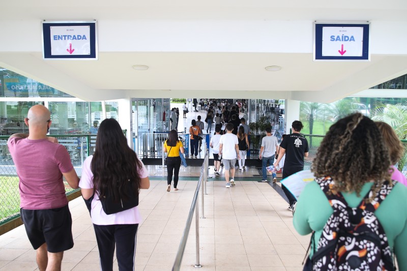 Estudante já pode entrar com recurso contra isenção do Enem negada