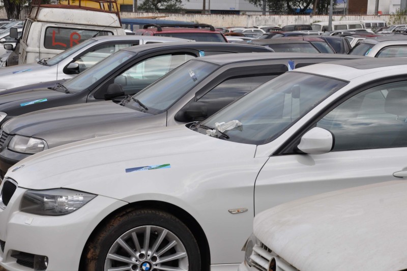 Detran-PR leiloa 10.475 veículos nas condições de sucata, reciclagem e aptos à circulação