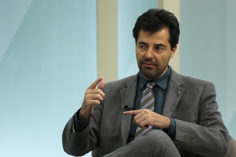 Bento Albuquerque deixa Minas e Energia e Sachsida é o novo ministro