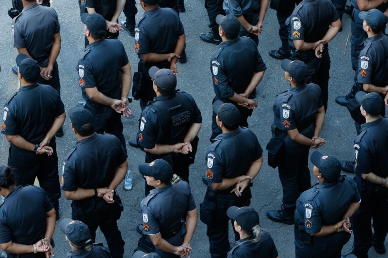 Estado do Rio terá câmeras em uniformes de PMs a partir de segunda