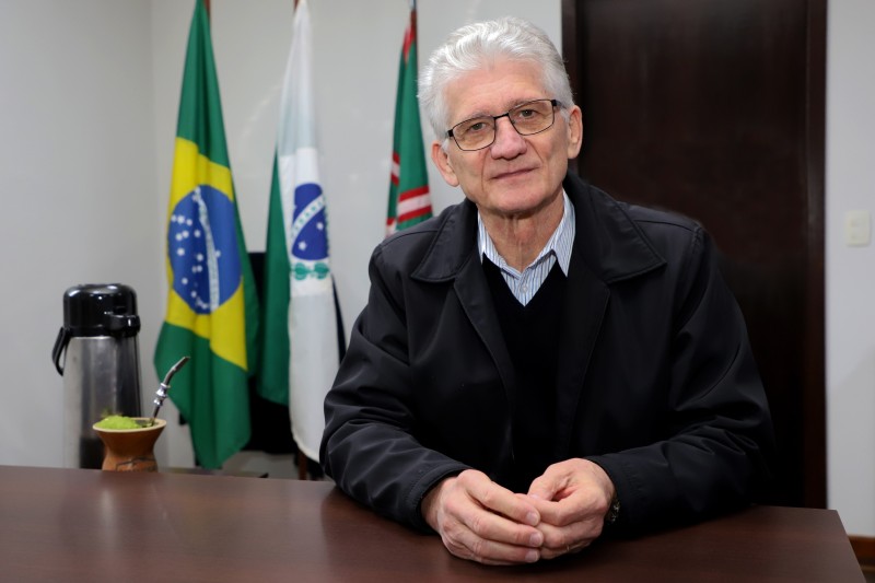 Com qualidade sanitária reconhecida, carne paranaense está competitiva, afirma secretário