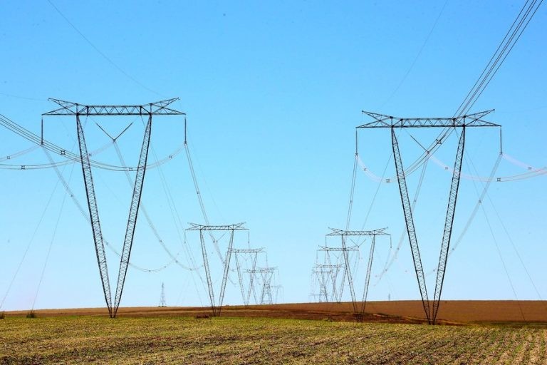 Câmara debate política energética brasileira nesta manhã