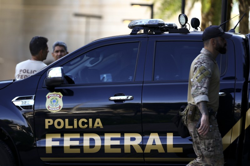 Polícia Federal combate extração ilegal de areia no estado do Rio