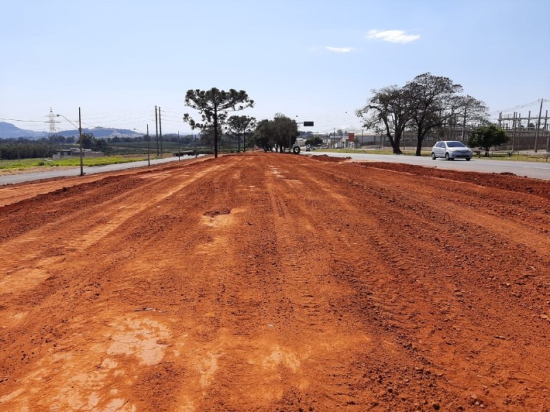 Prefeitura de Ibaiti realiza obras de readequação nas principais entradas da cidade