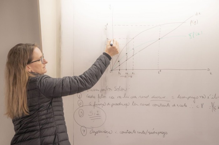 Pós em Economia da UEPG abre inscrições para bolsistas auxiliares